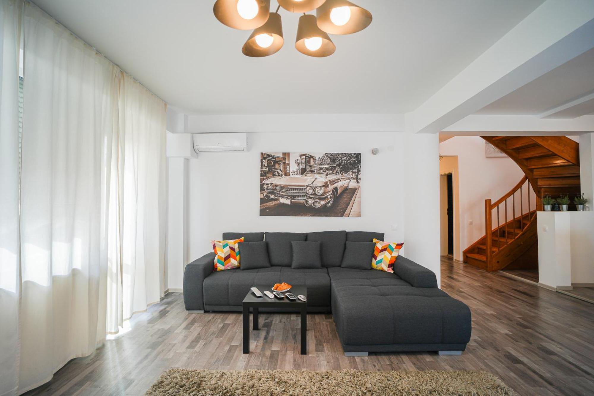 Penthouse With Huge Rooftop Terrace & City View Bukarest Exterior foto