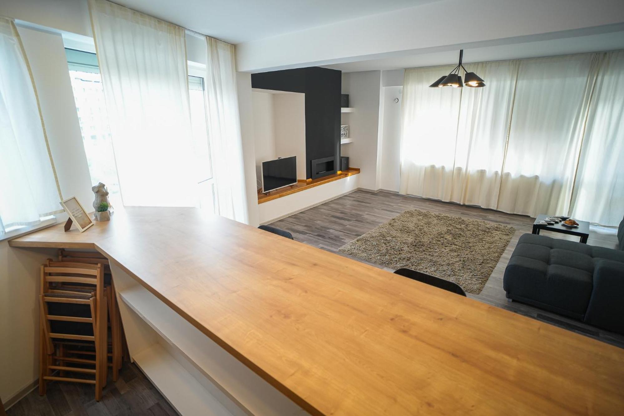 Penthouse With Huge Rooftop Terrace & City View Bukarest Exterior foto